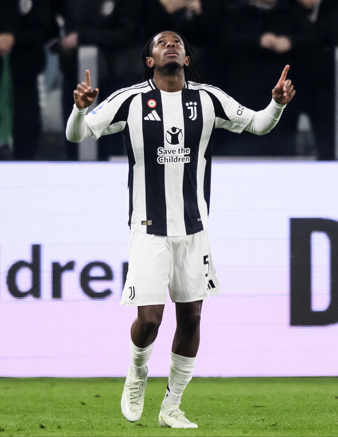 aoa体育培训-包含尤文图斯主场告捷，积分榜领先稳固的词条