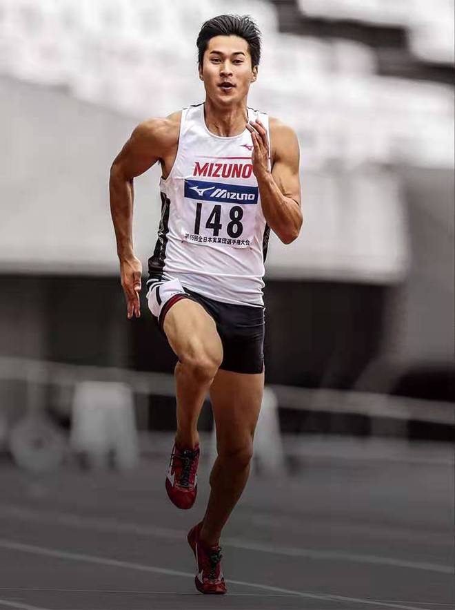 aoa体育直播-澳大利亚运动员斩获田径亚军