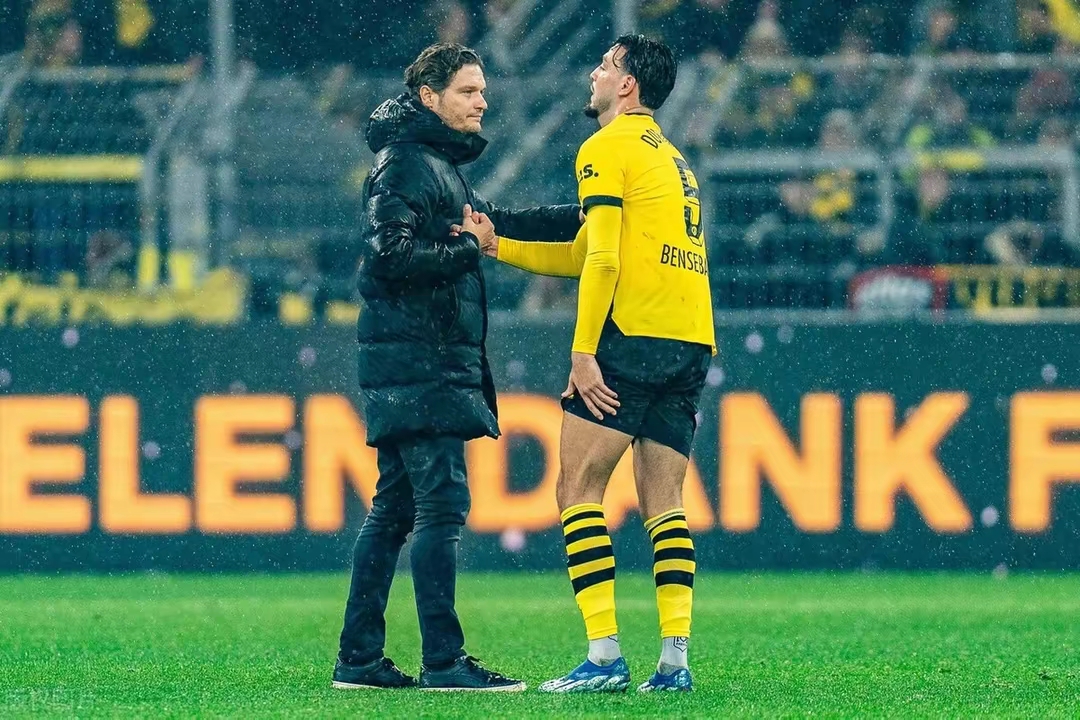 里尔客场逼平多特蒙德，成绩稳中有升的简单介绍