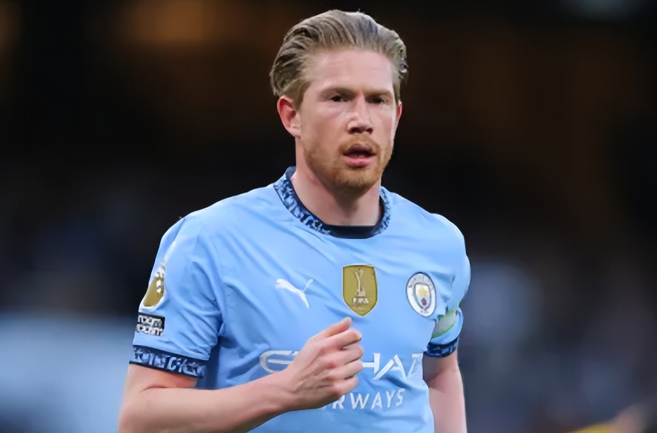 aoa体育官网-曼城中场德布劳内：球队要继续努力前行