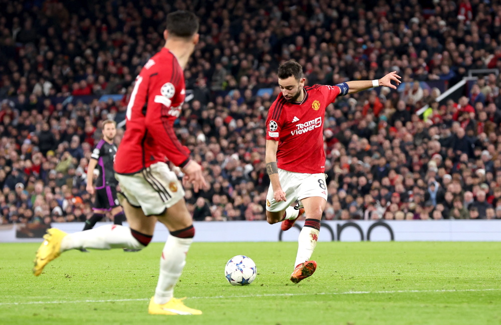 aoa体育视频-曼联豪取胜利，创下本赛季欧冠最高得分的简单介绍