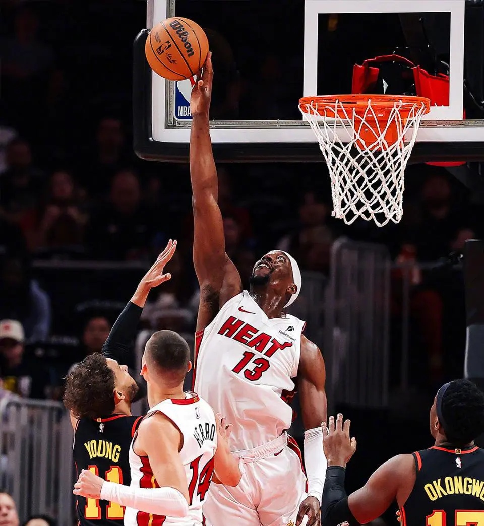 aoa体育馆-热火队在主场比赛中实现漂亮逆转，赢得关键胜利